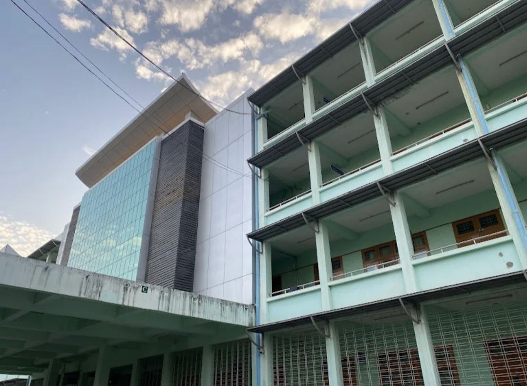 MUFL Main Academic Building